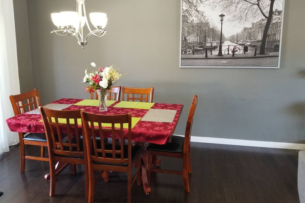 Photo of Kitchen in Maple Ridge