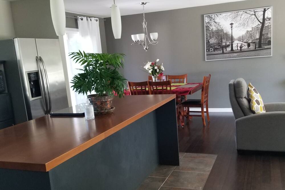 Photo of Kitchen in Maple Ridge