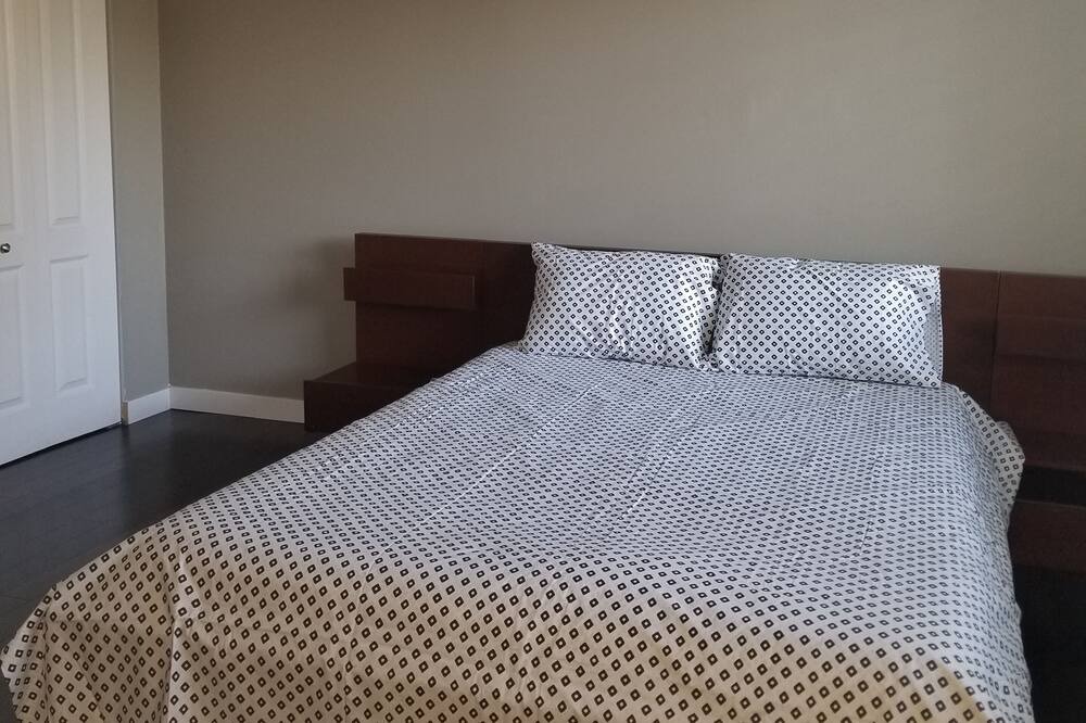 Photo of Bedroom in Maple Ridge