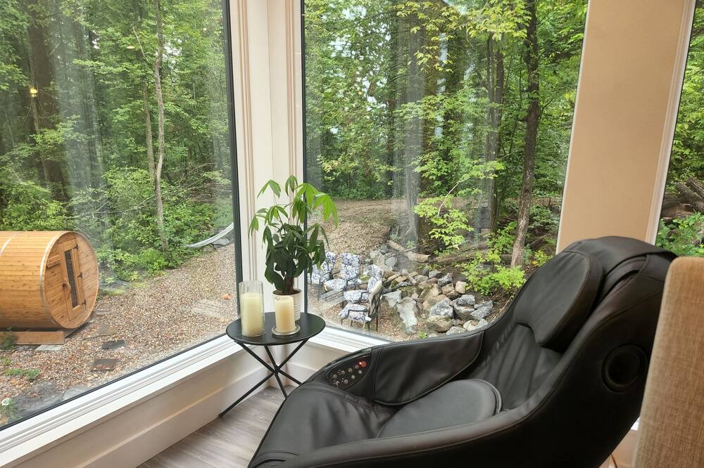 Photo of Livingroom in Wakefield