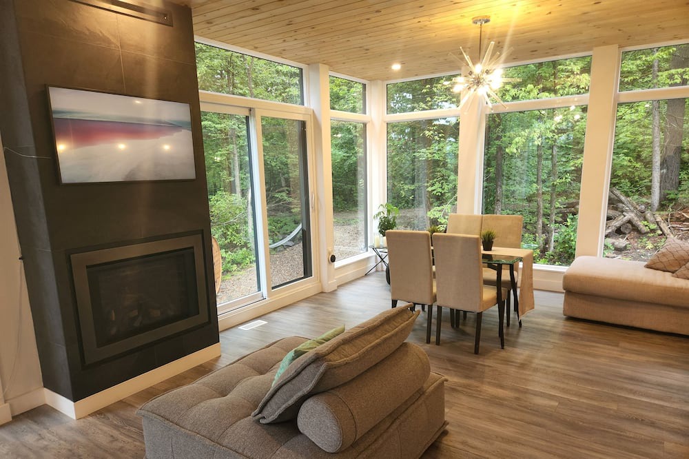 Photo of Livingroom in Wakefield