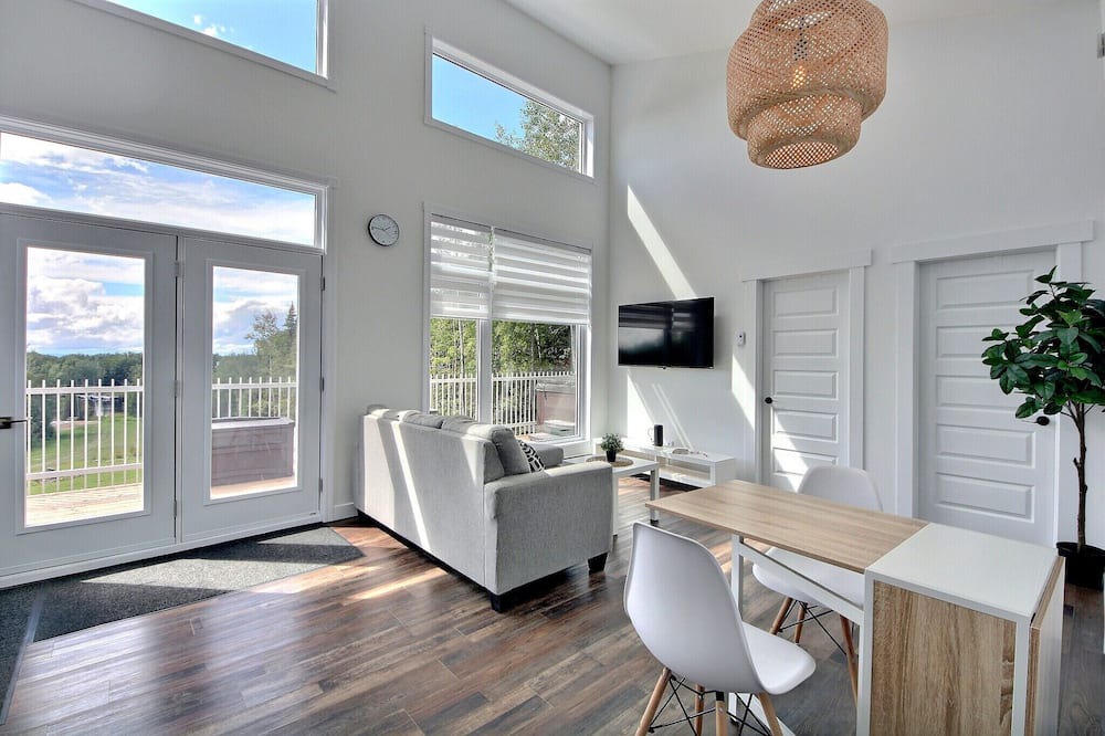 Photo of Livingroom in Alma