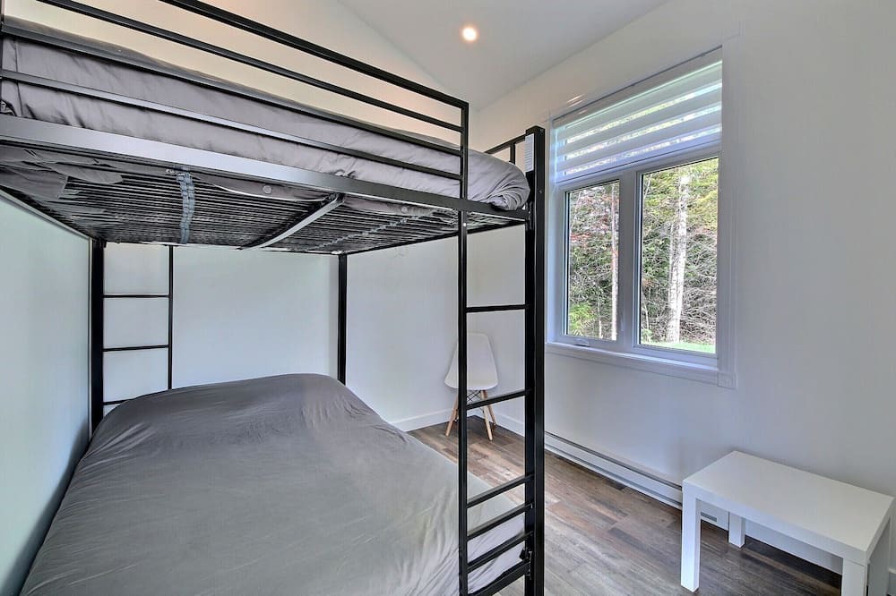 Photo of Bedroom in Alma