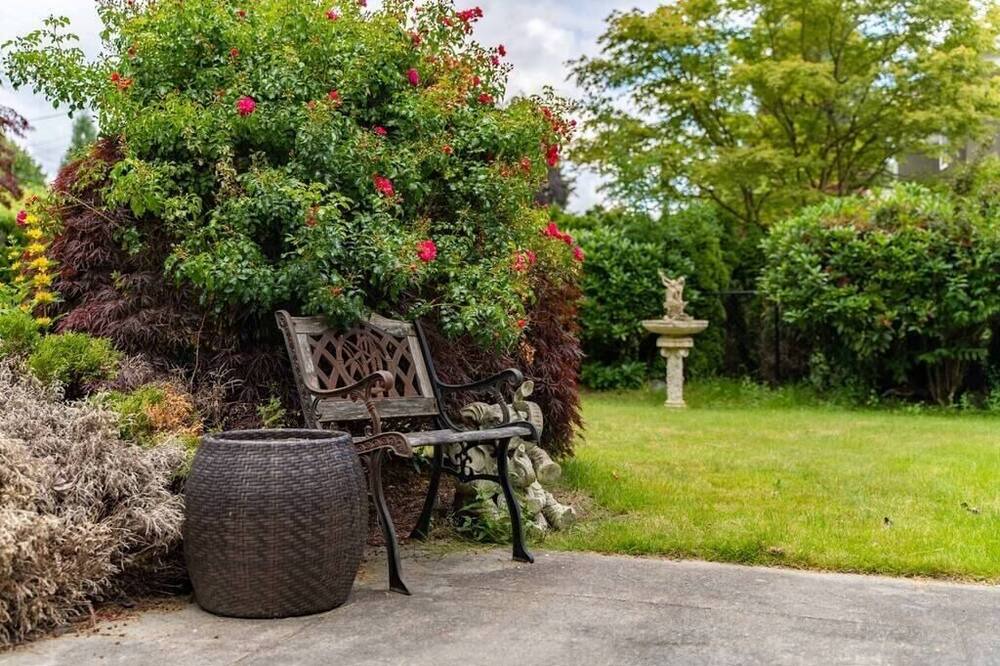 Photo of Outdoor in Kerrisdale
