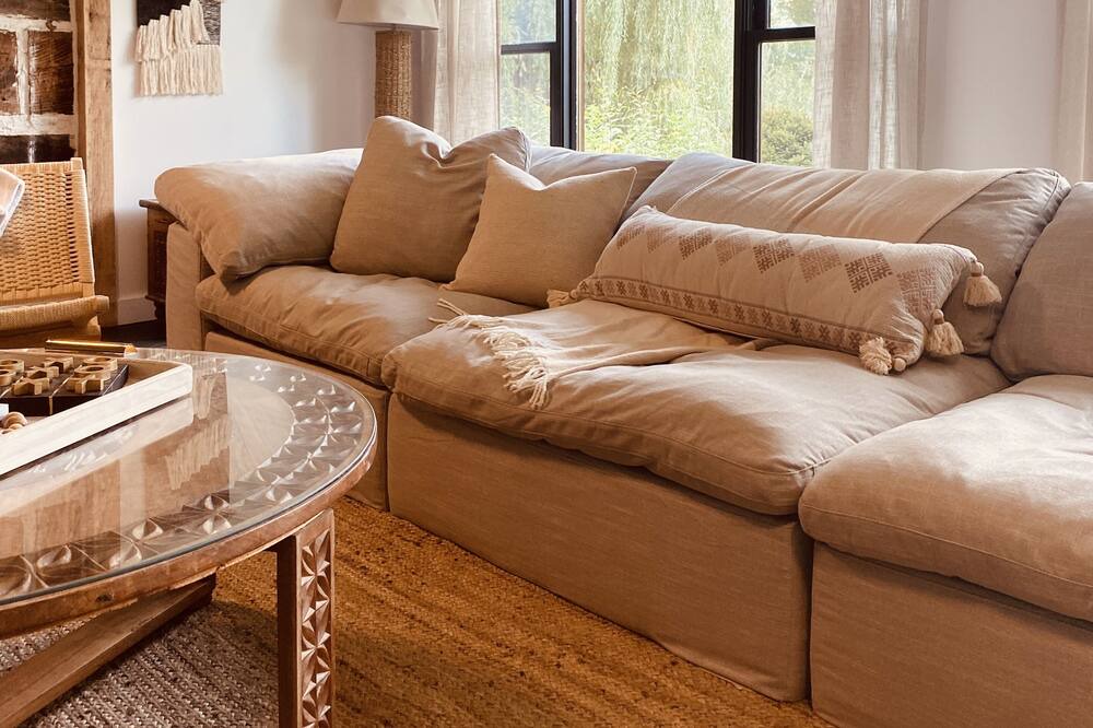 Photo of Livingroom in Wakefield
