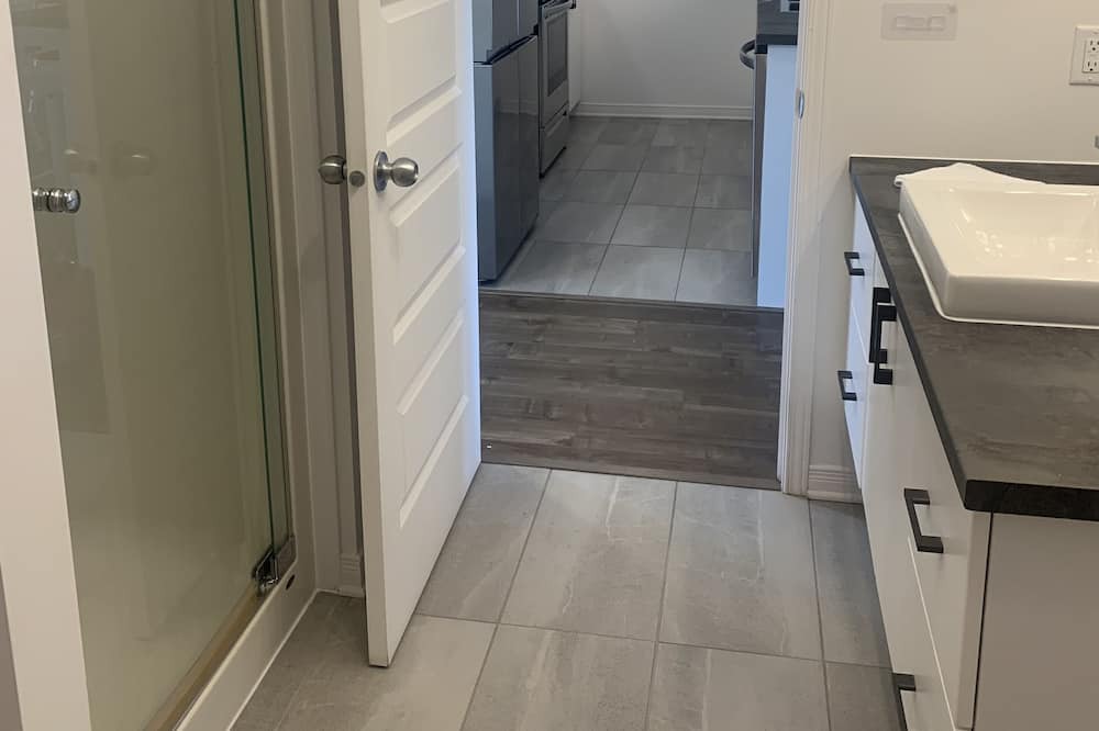 Photo of Bathroom in Aylmer