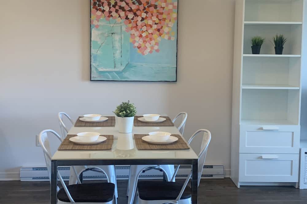 Photo of Kitchen in Aylmer