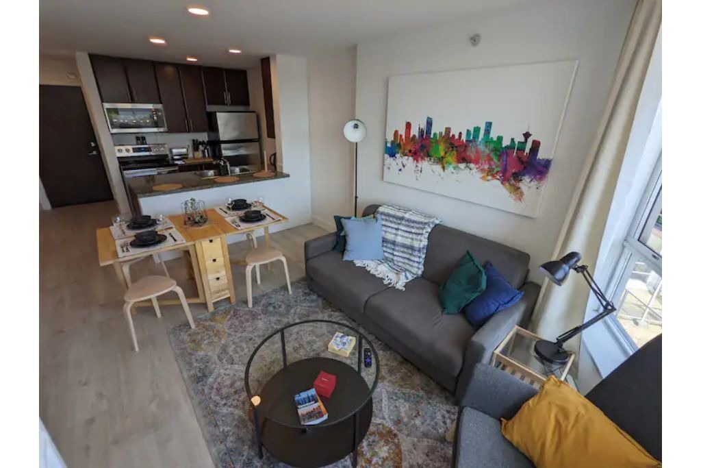 Photo of Livingroom in Crosstown