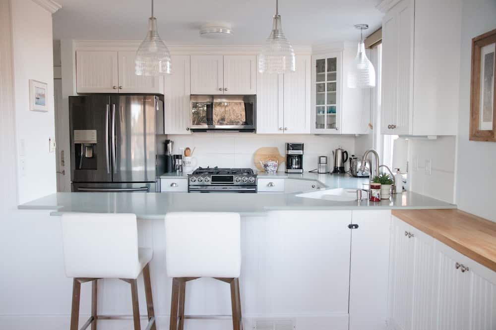 Photo of Kitchen in Chester Basin