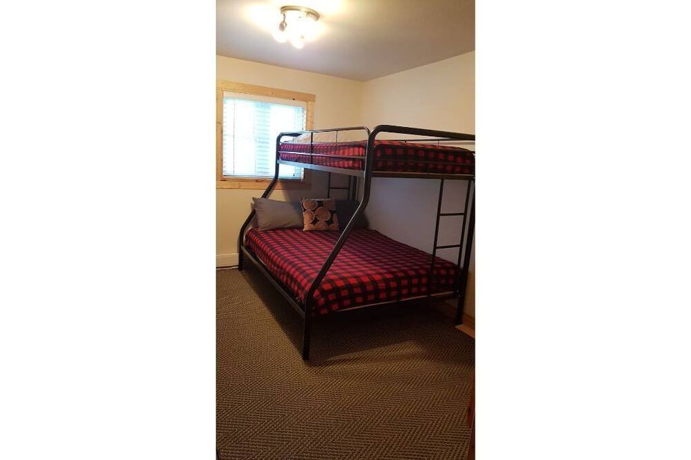Photo of Bedroom in Lac-Brome