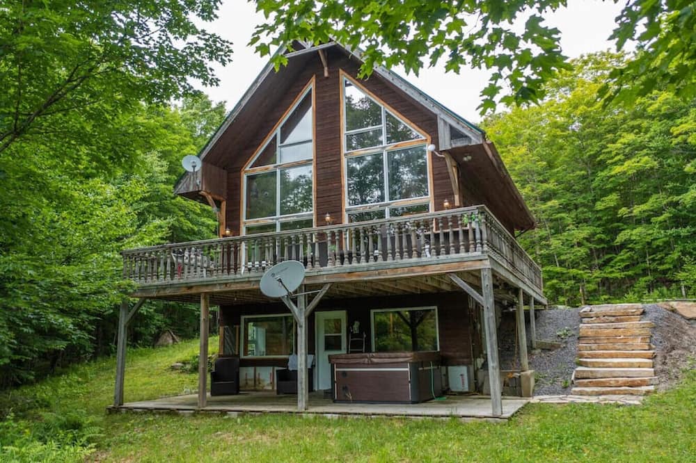 Photo of Outdoor in Val-des-Lacs