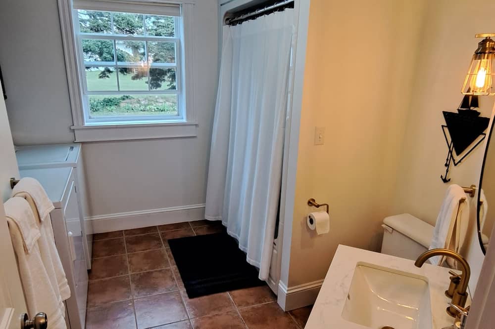 Photo of Bathroom in Morell
