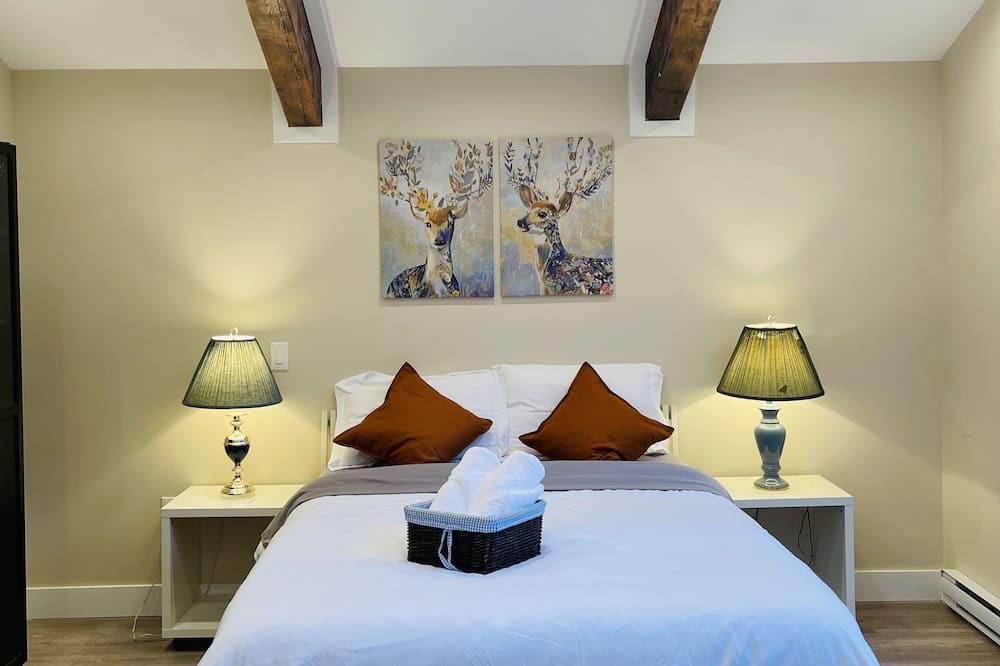 Photo of Bedroom in Langley