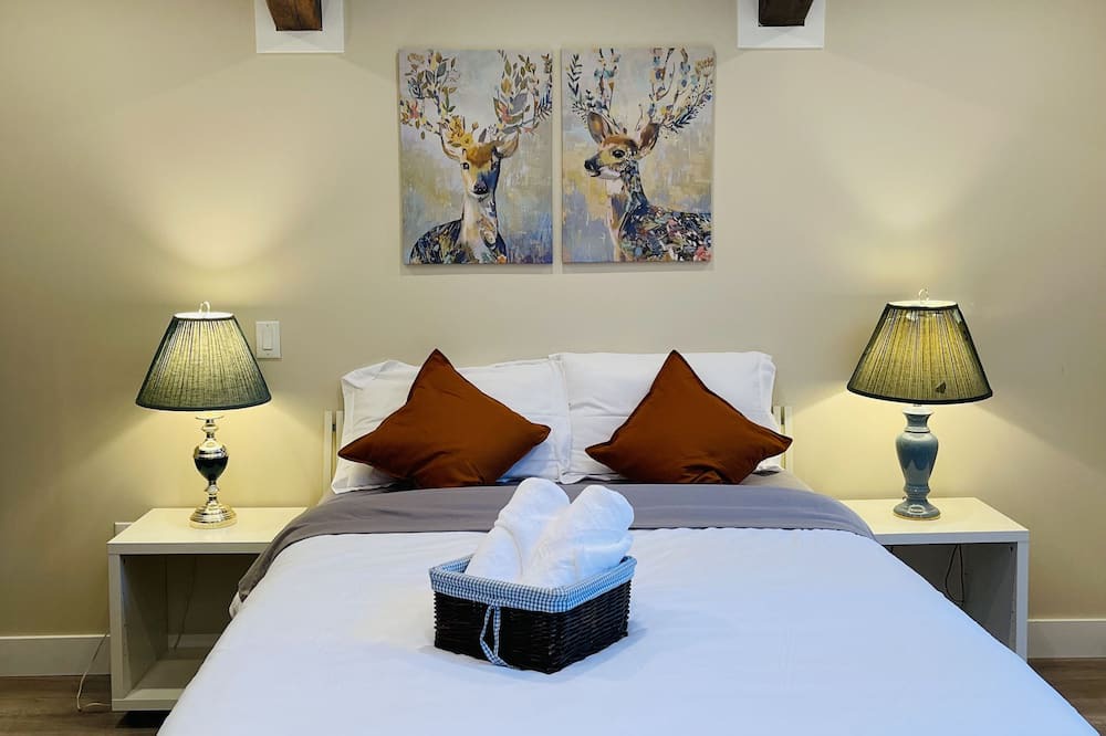 Photo of Bedroom in Langley