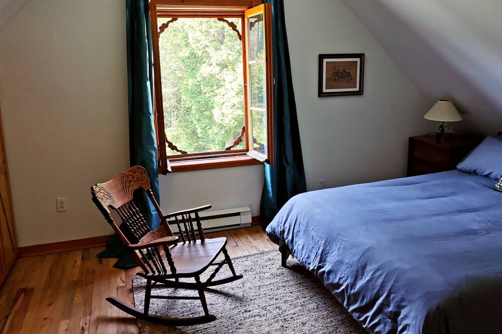 Photo of Bedroom in Saint Fulgence