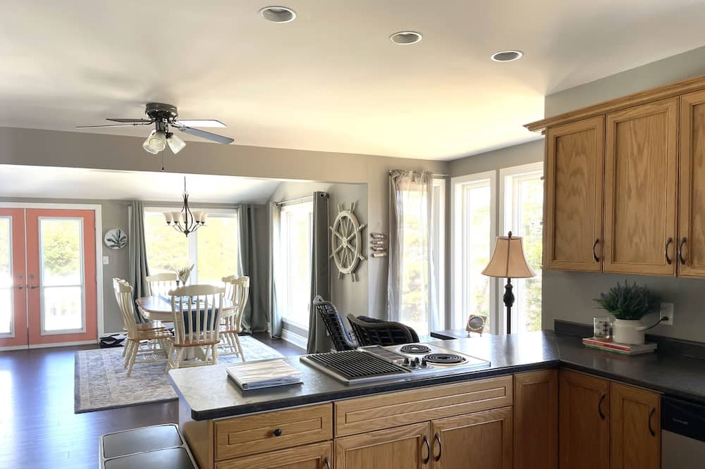 Photo of Kitchen in Bayview
