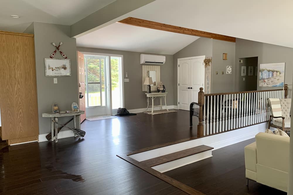 Photo of Bedroom in Bayview