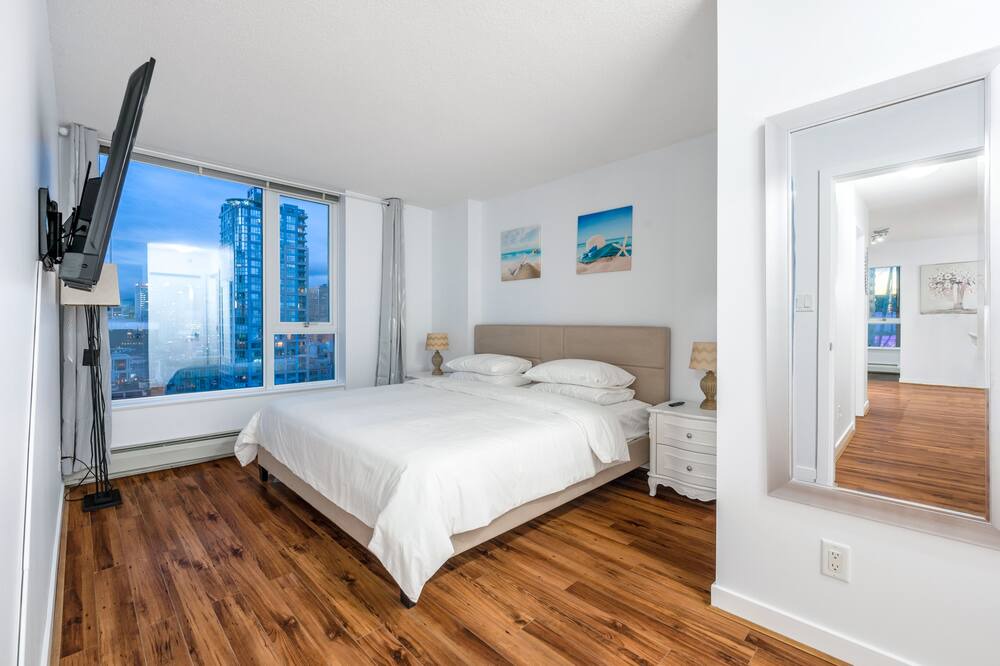 Photo of Bedroom in Crosstown
