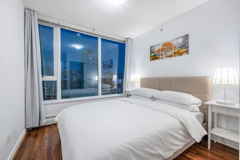 Photo of Bedroom in Crosstown