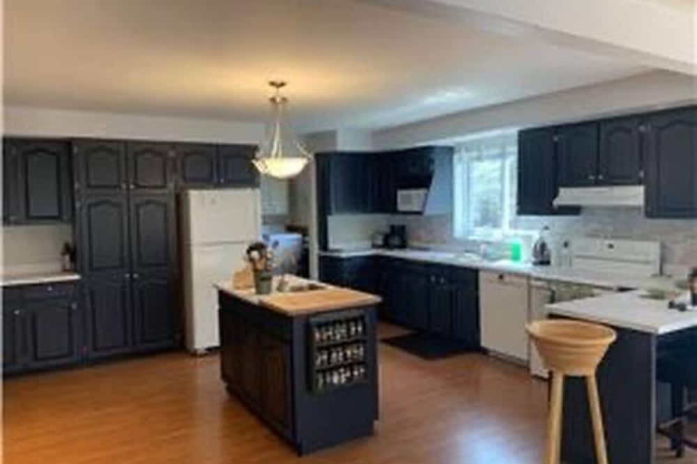 Photo of Kitchen in Bala