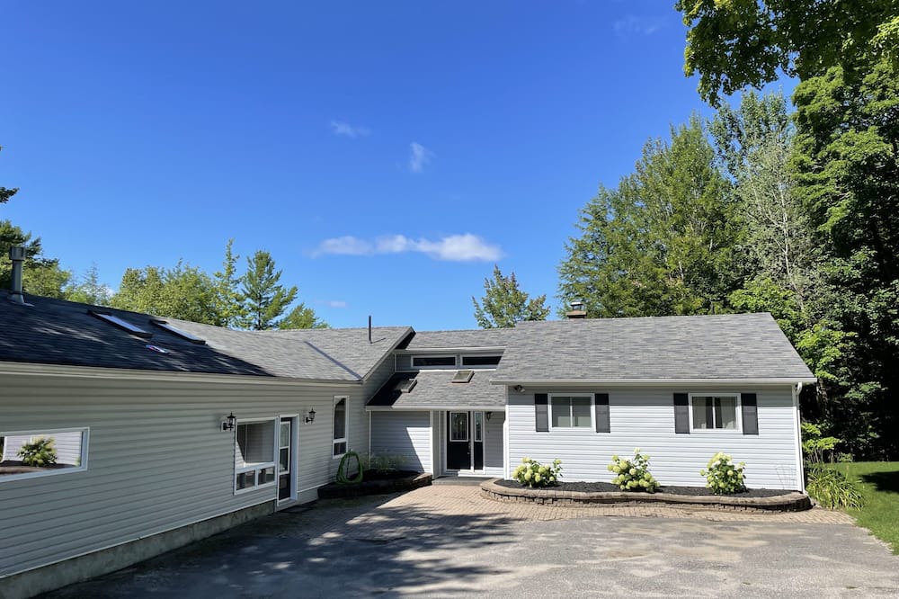 Photo of Outdoor in Bala