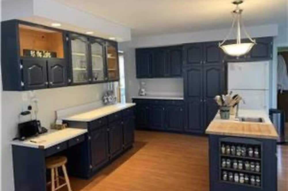 Photo of Kitchen in Bala