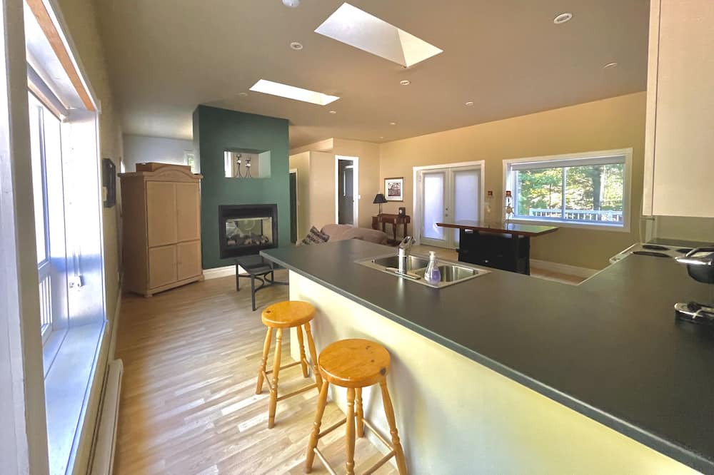 Photo of Kitchen in Bala