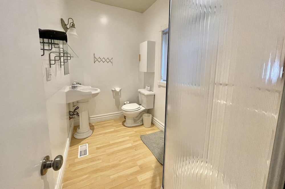 Photo of Bathroom in Bala