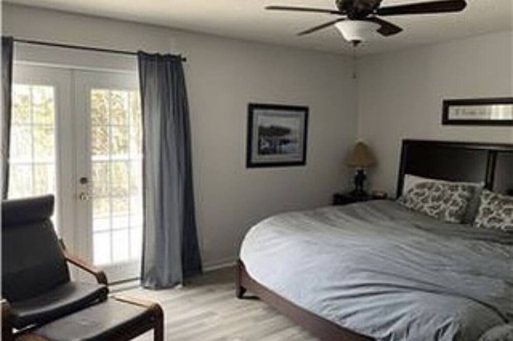 Photo of Bedroom in Bala