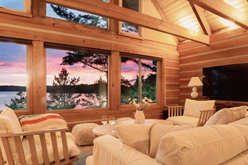 Photo of Livingroom in Seguin
