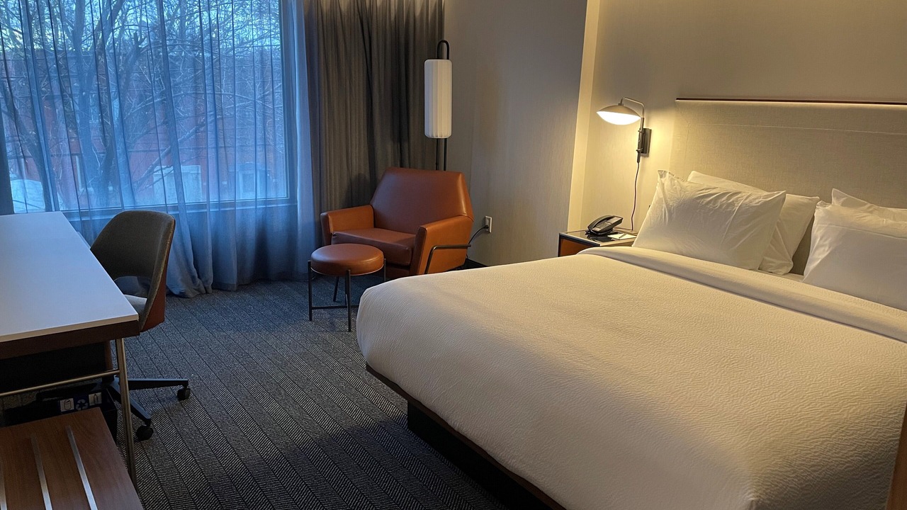Photo of Bedroom in Cote-Des-Neiges—Notre-Dame-De-Grace