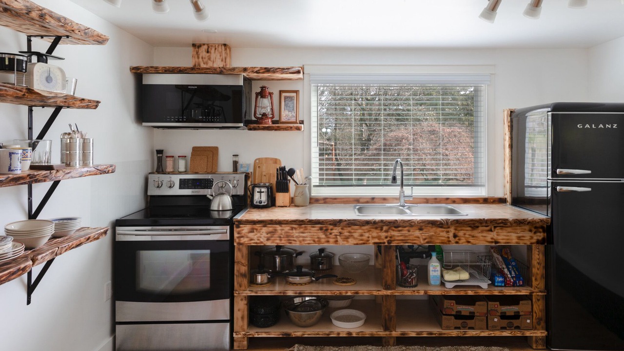 Photo of Kitchen in Regional District of Nanaimo