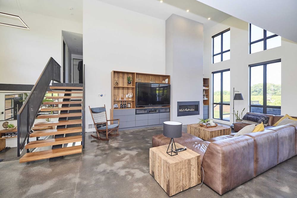Photo of Livingroom in Louth