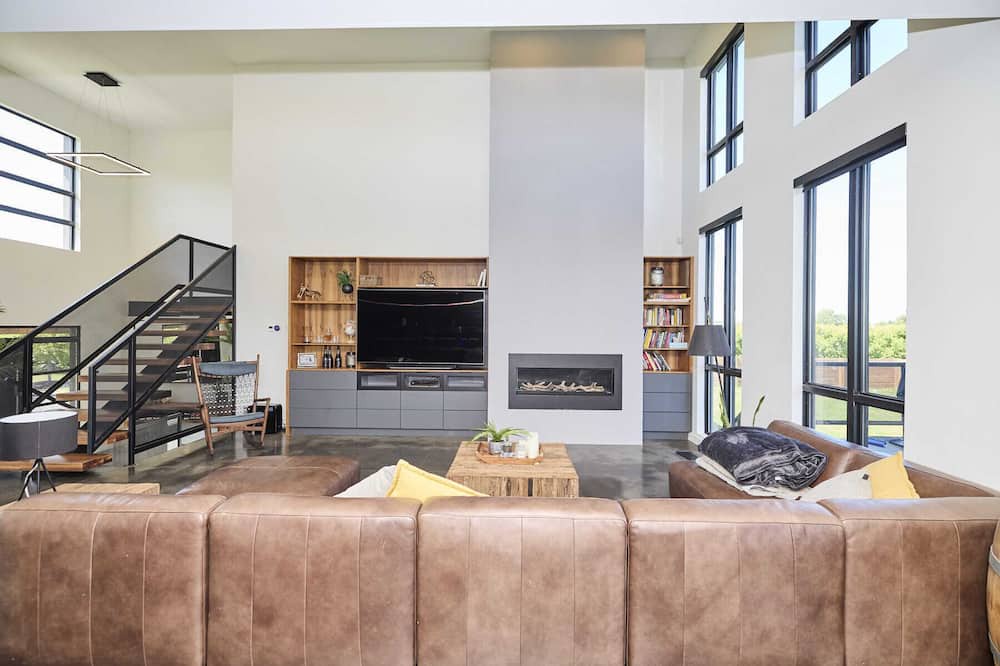 Photo of Livingroom in Louth