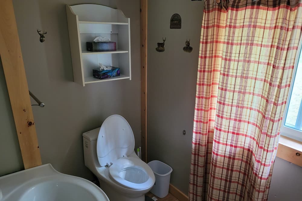 Photo of Bathroom in Manitoulin District