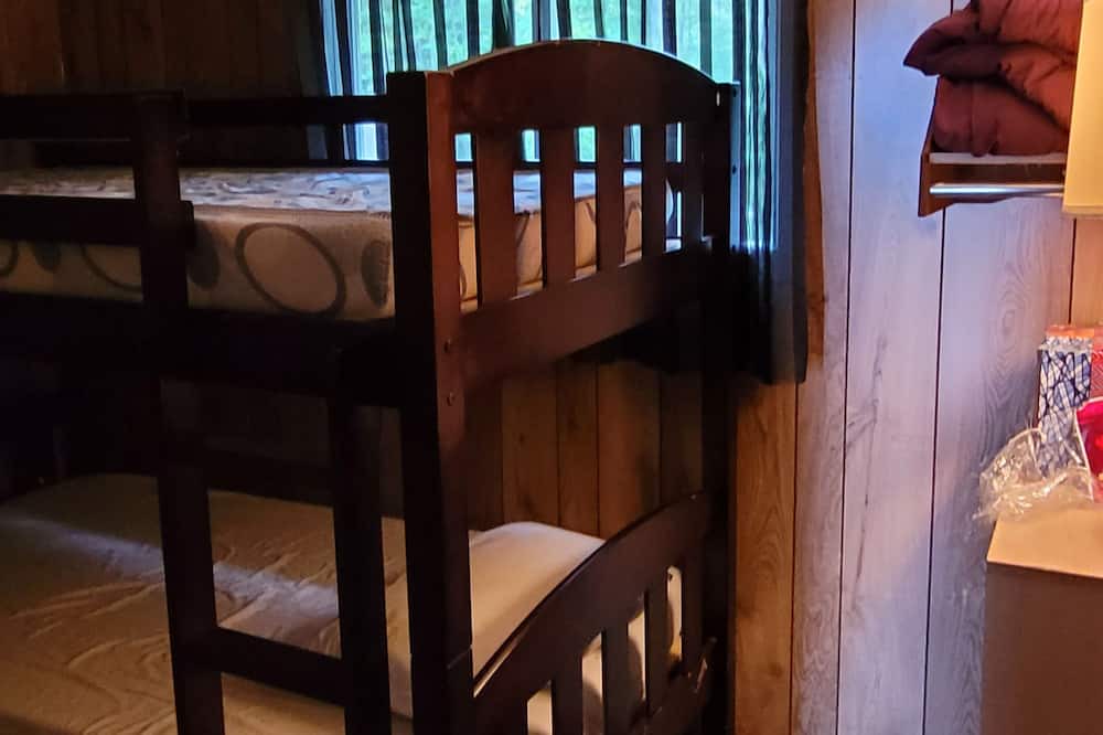 Photo of Bedroom in Manitoulin District