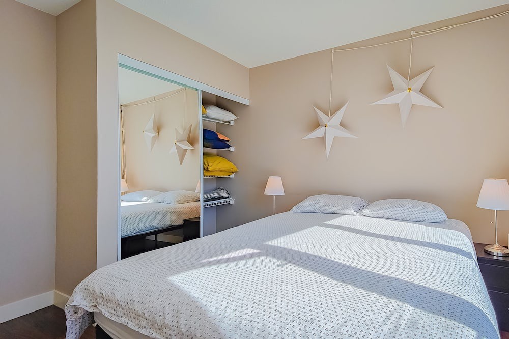 Photo of Bedroom in Crosstown