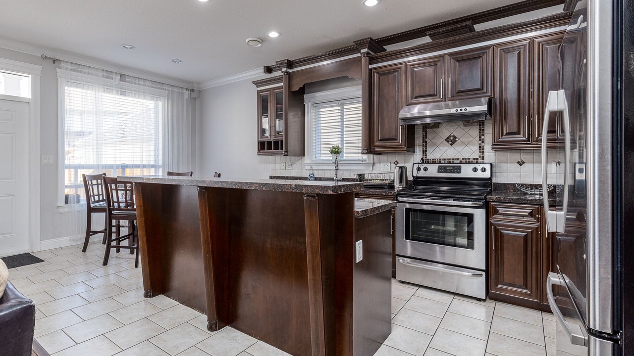 Photo of Kitchen in Southwest Gordon Estate