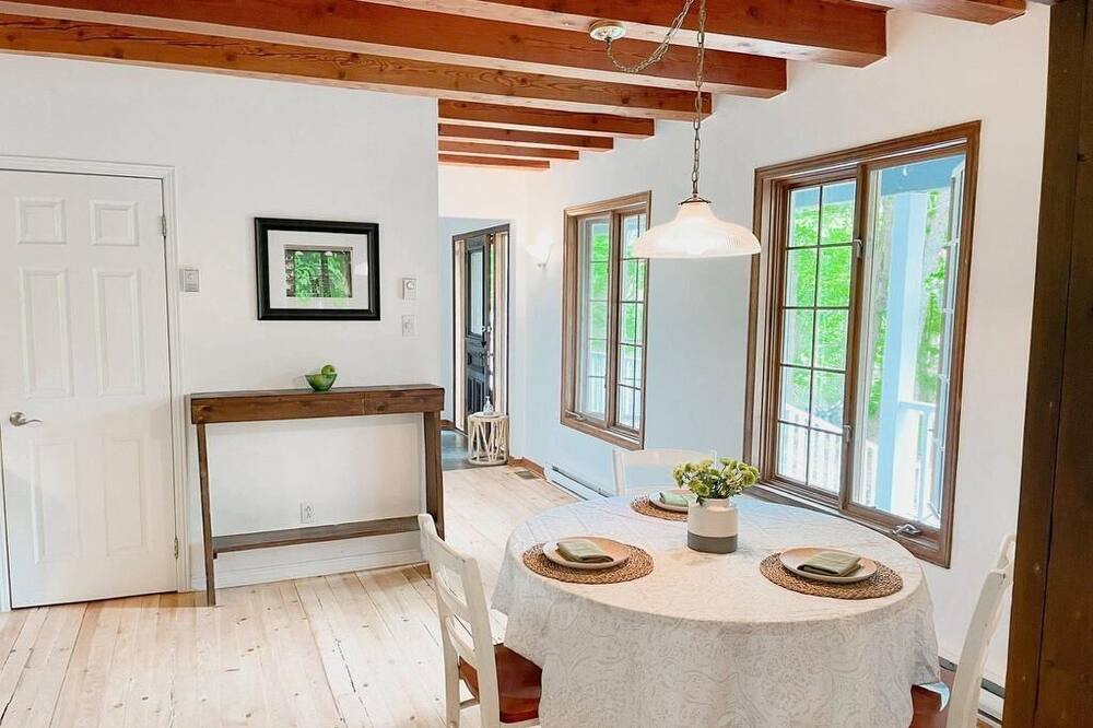 Photo of Kitchen in Val-des-Monts