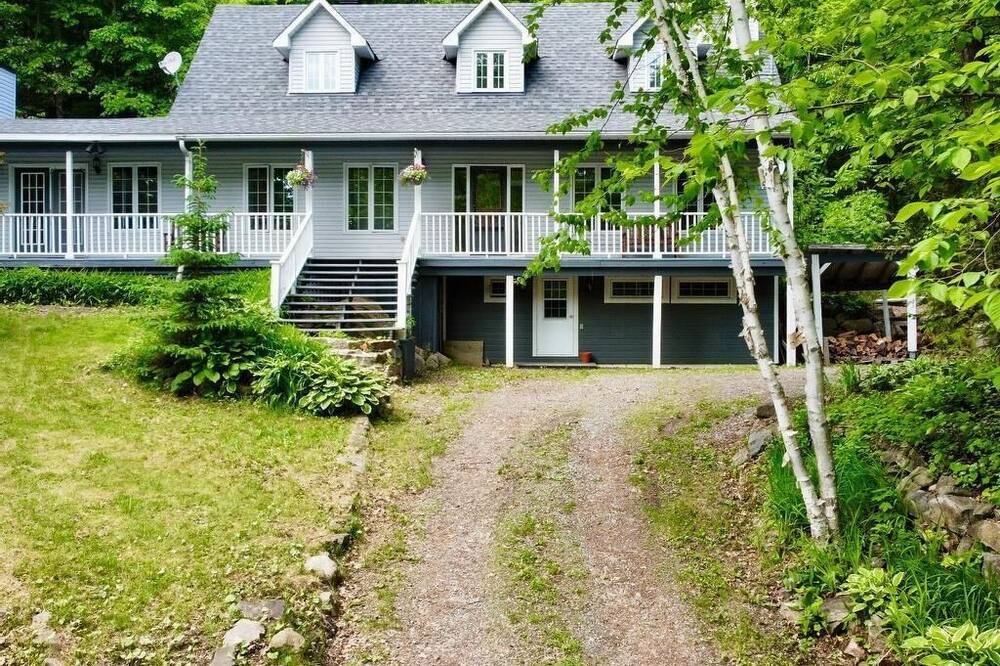 Photo of Outdoor in Val-des-Monts