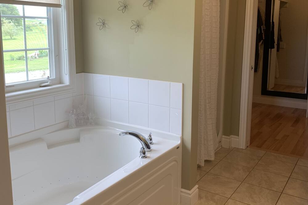 Photo of Bathroom in River John