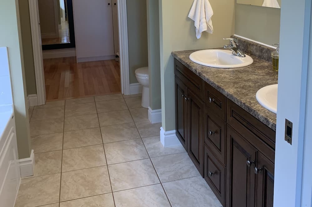 Photo of Bathroom in River John