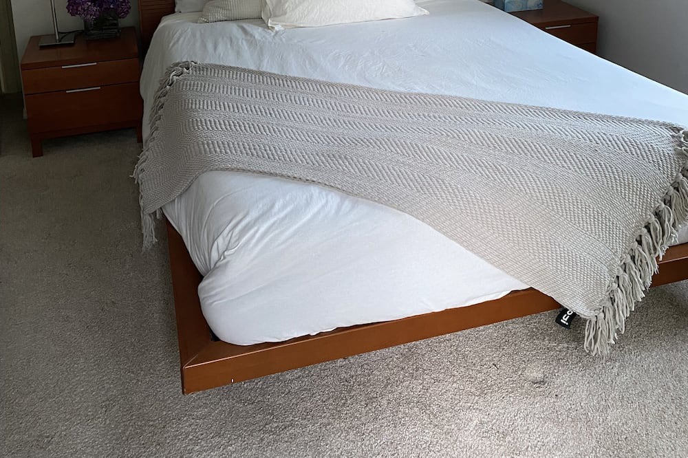 Photo of Bedroom in Sechelt