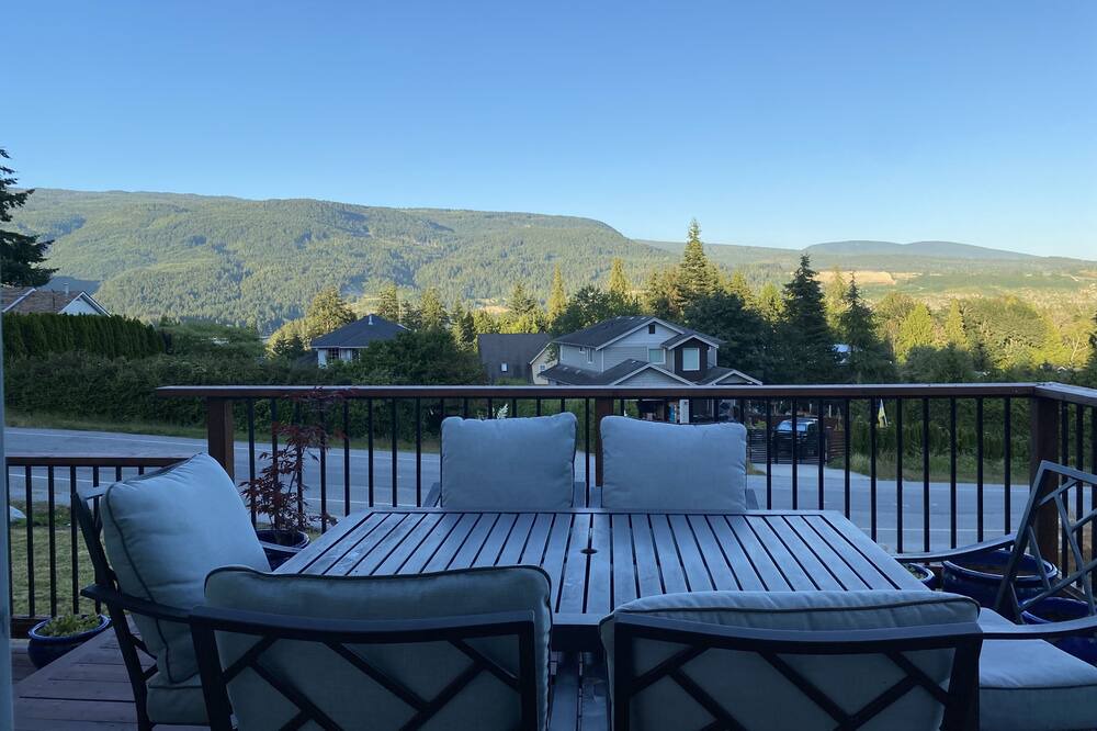 Photo of Patio Balcony in Sechelt