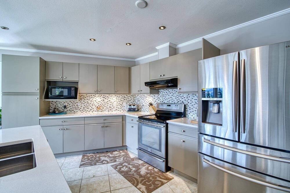 Photo of Kitchen in Sechelt