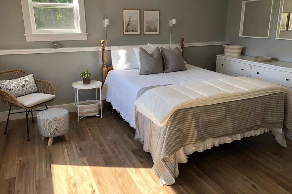 Photo of Bedroom in Mahone Bay
