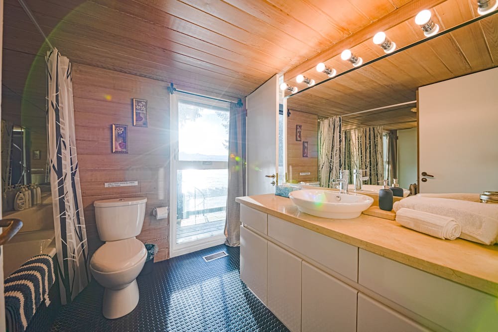 Photo of Bathroom in Vancouver