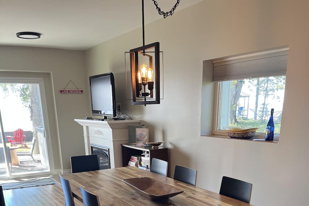 Photo of Kitchen in Feronia