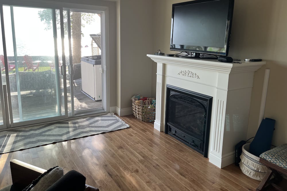 Photo of Livingroom in Feronia
