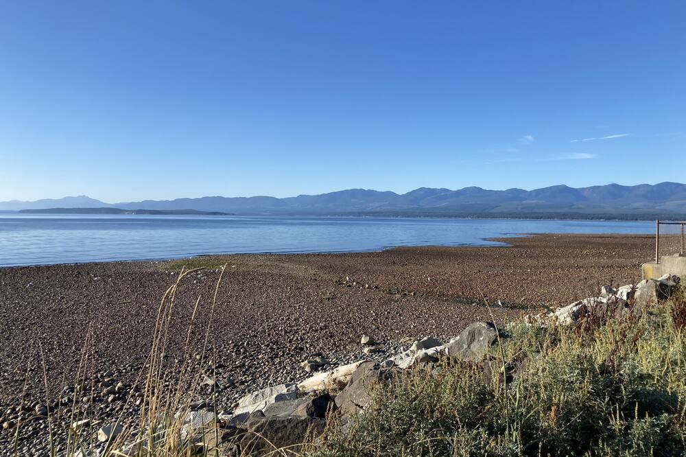 Photo of Others in Comox
